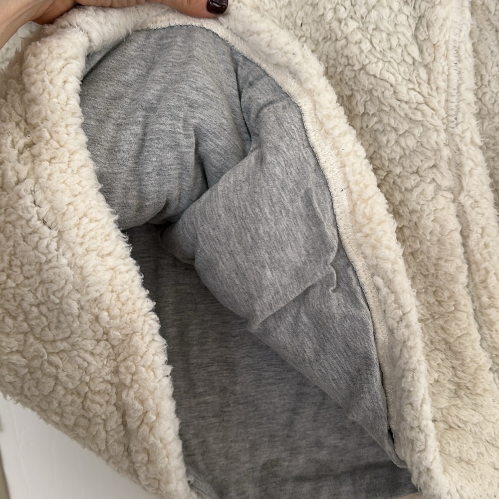 Weatherproof Fleece - Picture 2 of 2